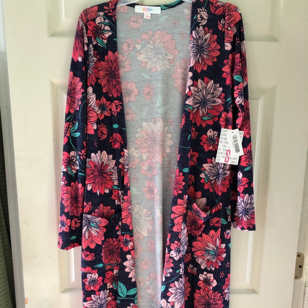 Small Lularoe Sarah
